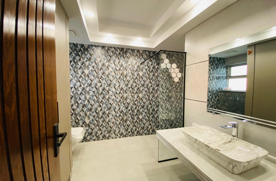 5 marla house for sale in Phase 6 DHA Lahore