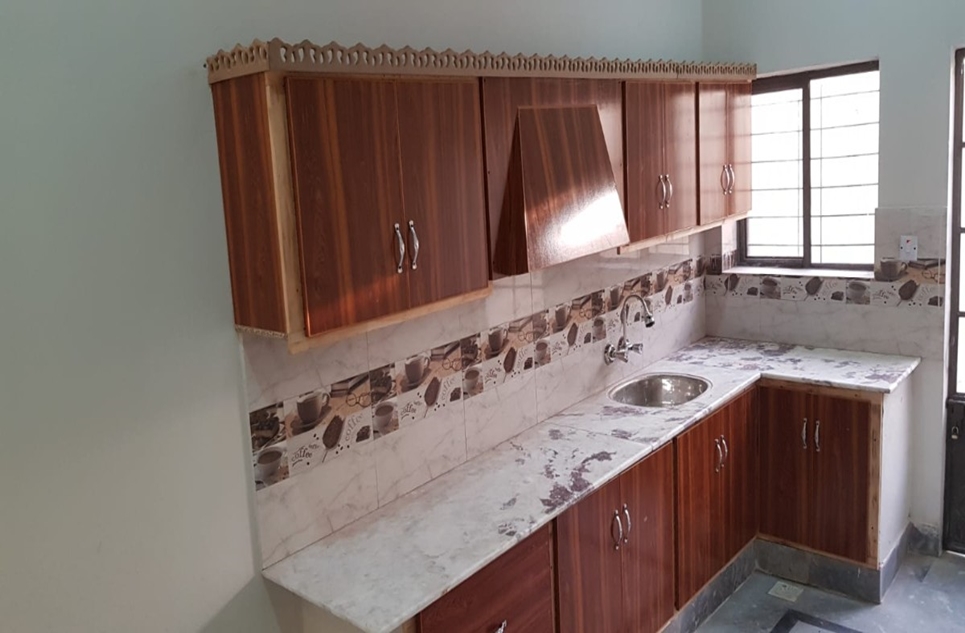 5 marla house for sale in Bharth Sialkot