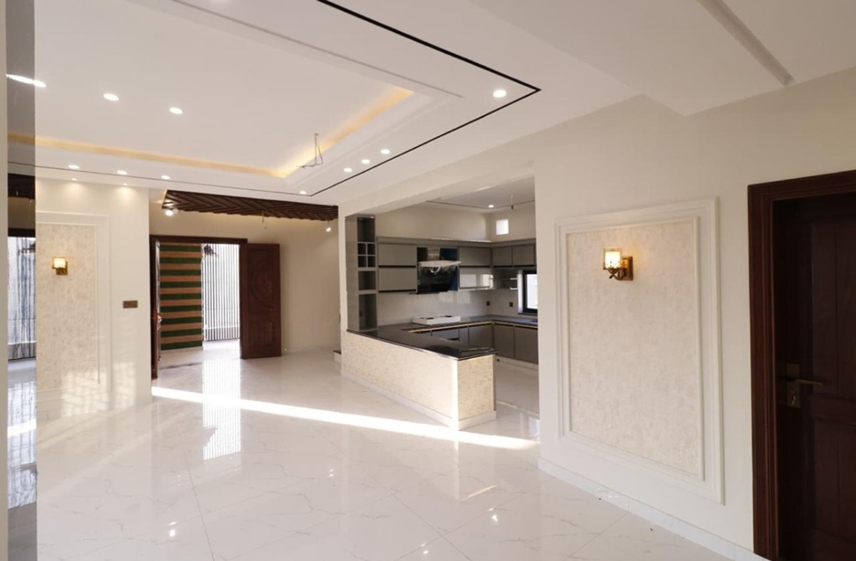10 Marla Double Story House For Sale in Green Orchard Bahawalpur