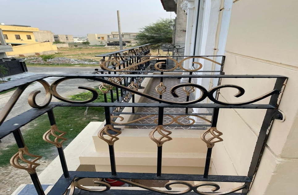 5 marla house for sale in Phase 3 TIP Housing Society Lahore