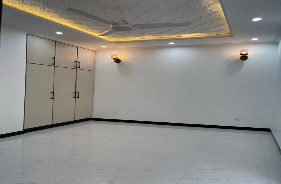 5 marla house for sale in Phase 3 TIP Housing Society Lahore
