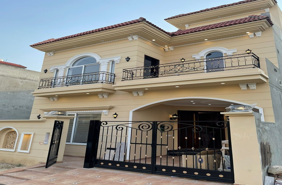 5 marla house for sale in Phase 3 TIP Housing Society Lahore