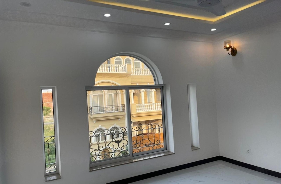 5 marla house for sale in Phase 3 TIP Housing Society Lahore