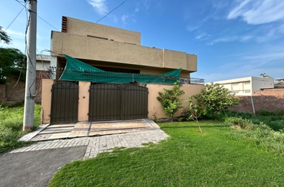 5 marla house for sale in Phase 2 Al Rehman Garden Lahore