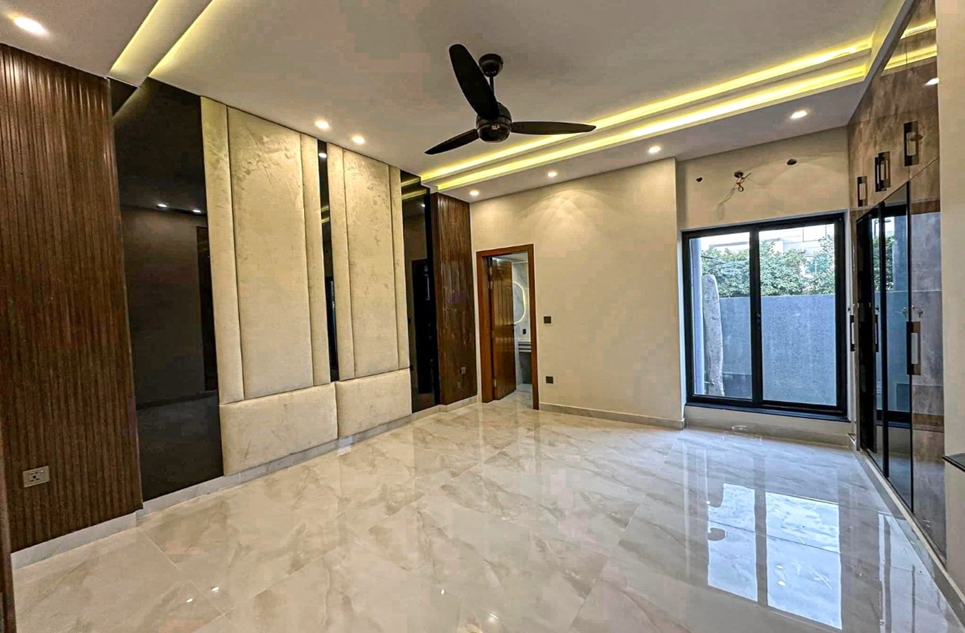5 Marla House for Sale in Phase 9 - Town, DHA Lahore