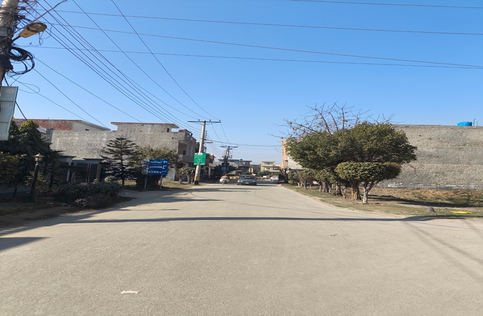 440 kanal farm for sale in Barki Road Lahore