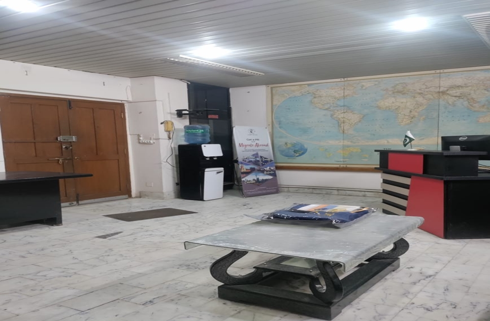 1500 Square Feet Office for Sale in Shahrah-e-Faisal Karachi