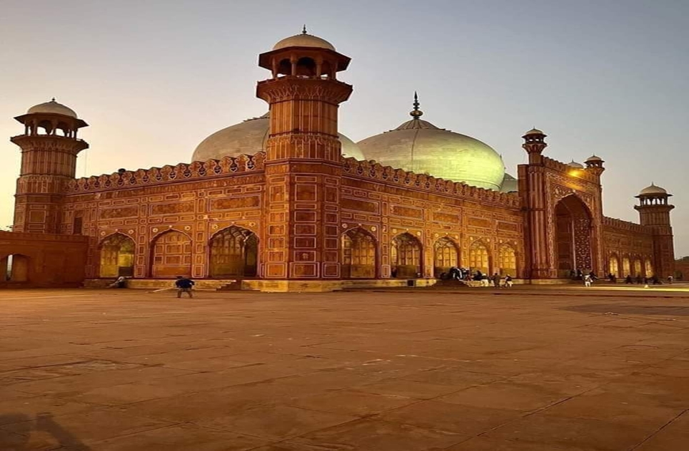 3 beds  apartment for sale in Askari 2 Lahore