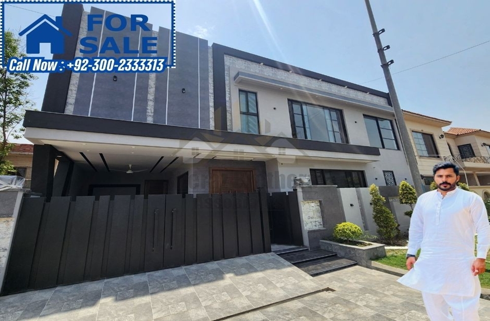 7 marla house for sale in Green City Lahore