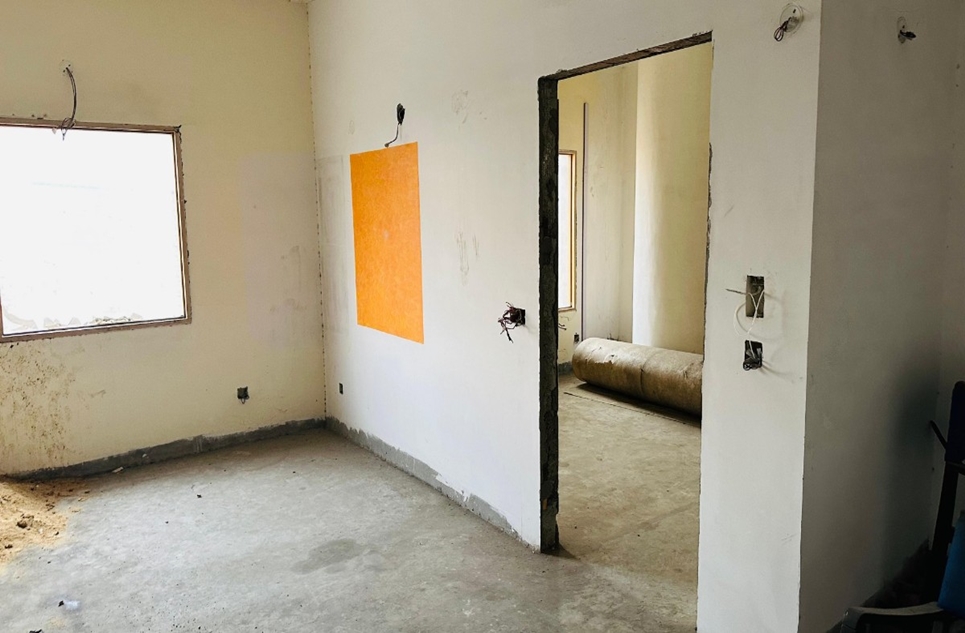 6 kanal buildings plazas for sale in Davis Road Lahore