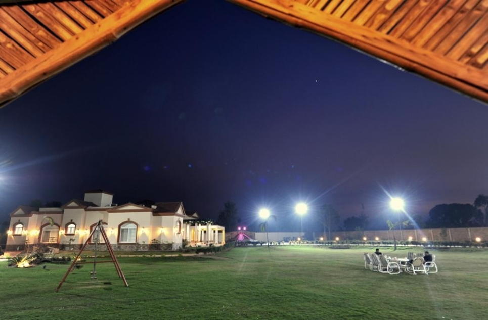 10 Kanal 11 Marla Farmhouse for Sale on Bedian Road, Lahore