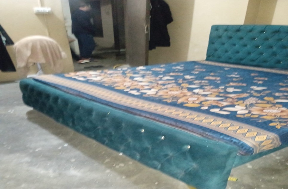 10 marla house for rent in Allama Iqbal Town Lahore
