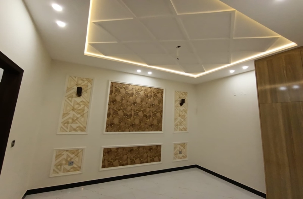 2.50 marla house for sale in Sultan Town Lahore