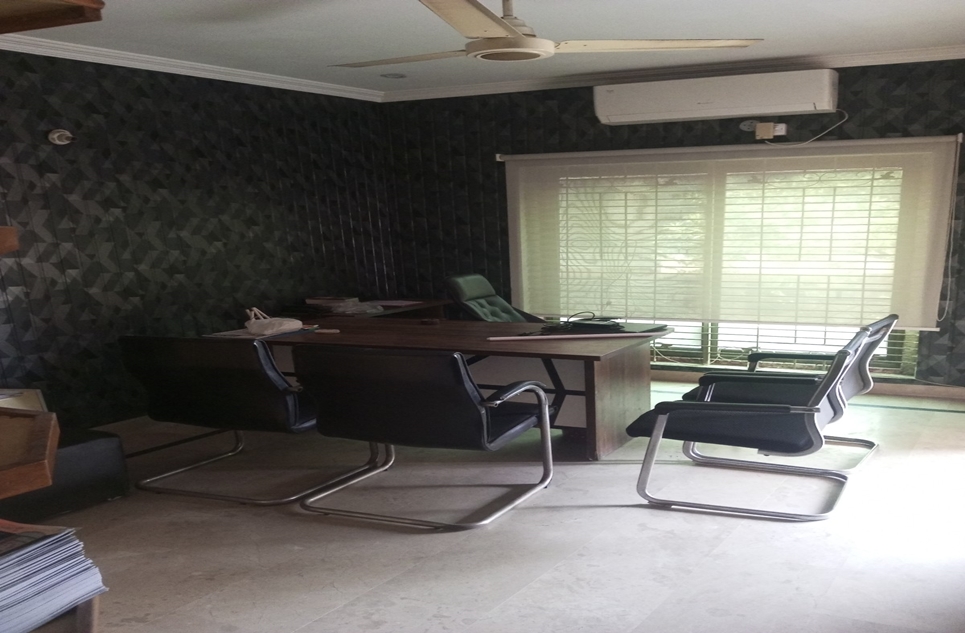 8 marla office for rent in Canal View Housing Society Lahore