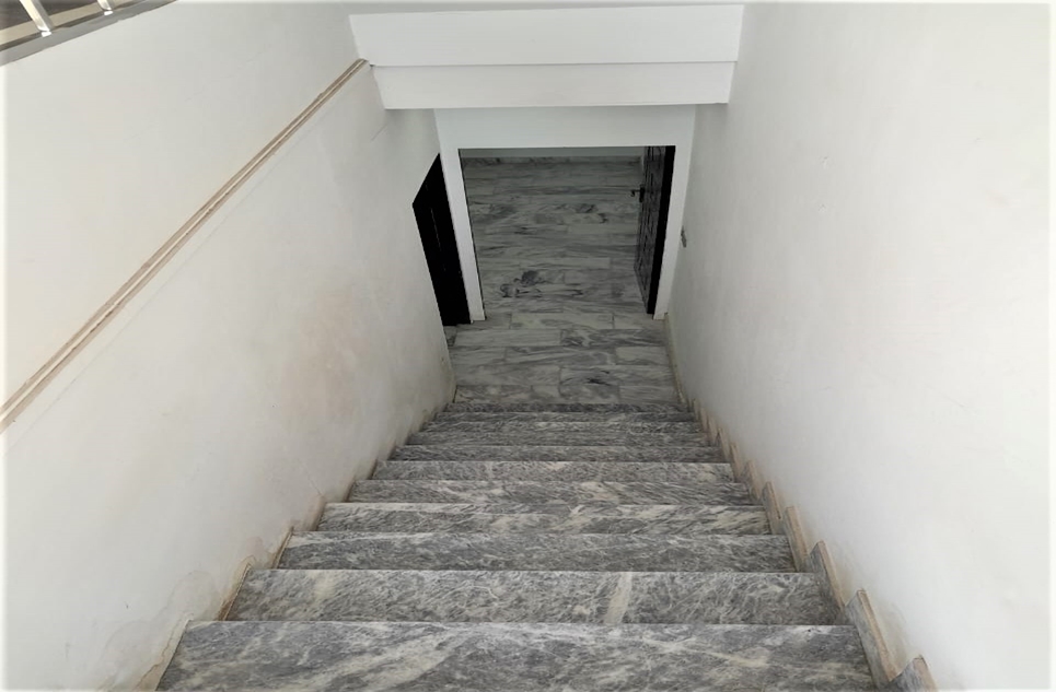 5 marla buildings plazas for rent in Bahria Town Lahore