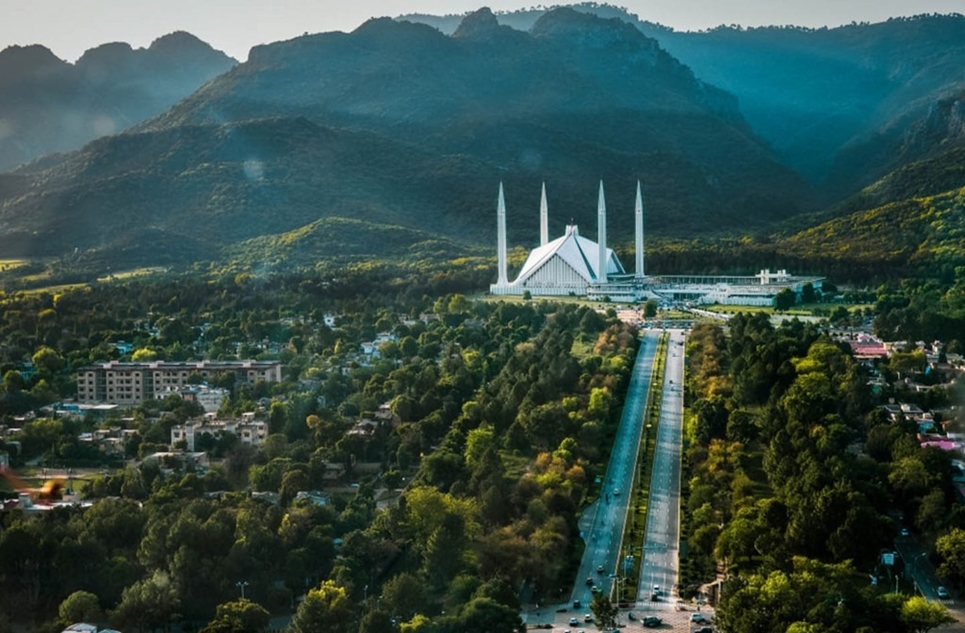 14 marla plot for sale in Park Road Islamabad