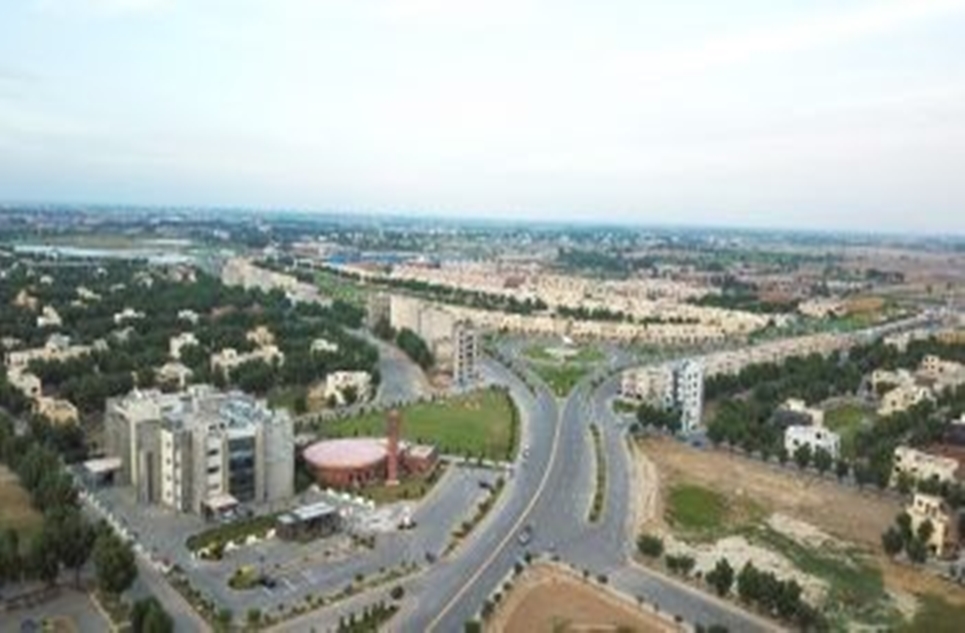 8 marla plot for sale in Bahria Orchard Lahore