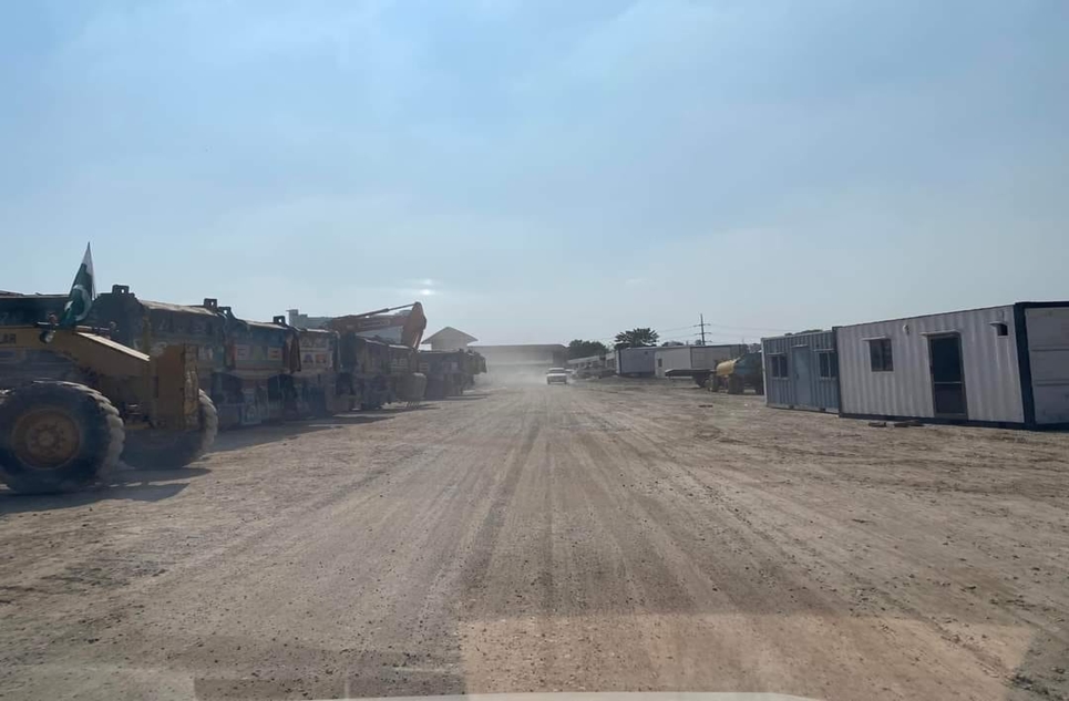 14 marla plot for sale in Park Road Islamabad