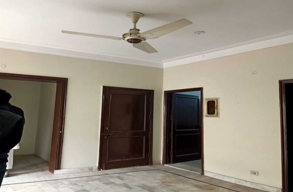 1 Kanal (Double Story) House for Rent in Johar Town Lahore