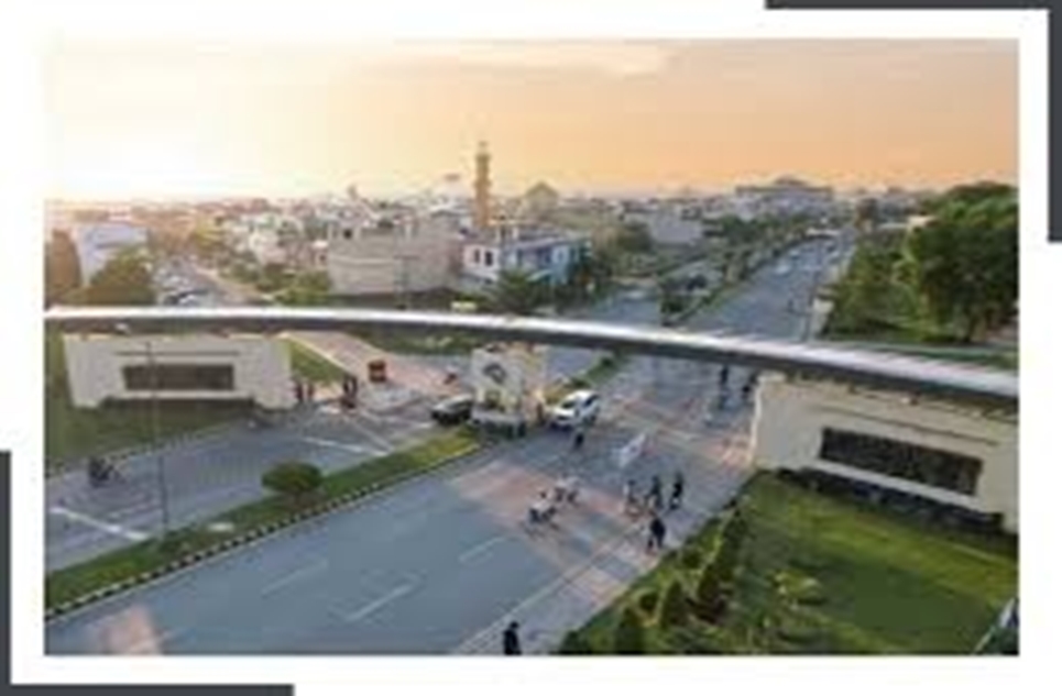 5 marla plot for sale in Park View Lahore