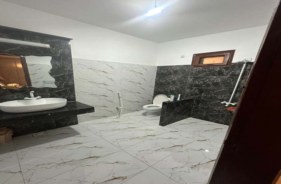 300 square yard house for sale in Gulistan-e-Johar Karachi