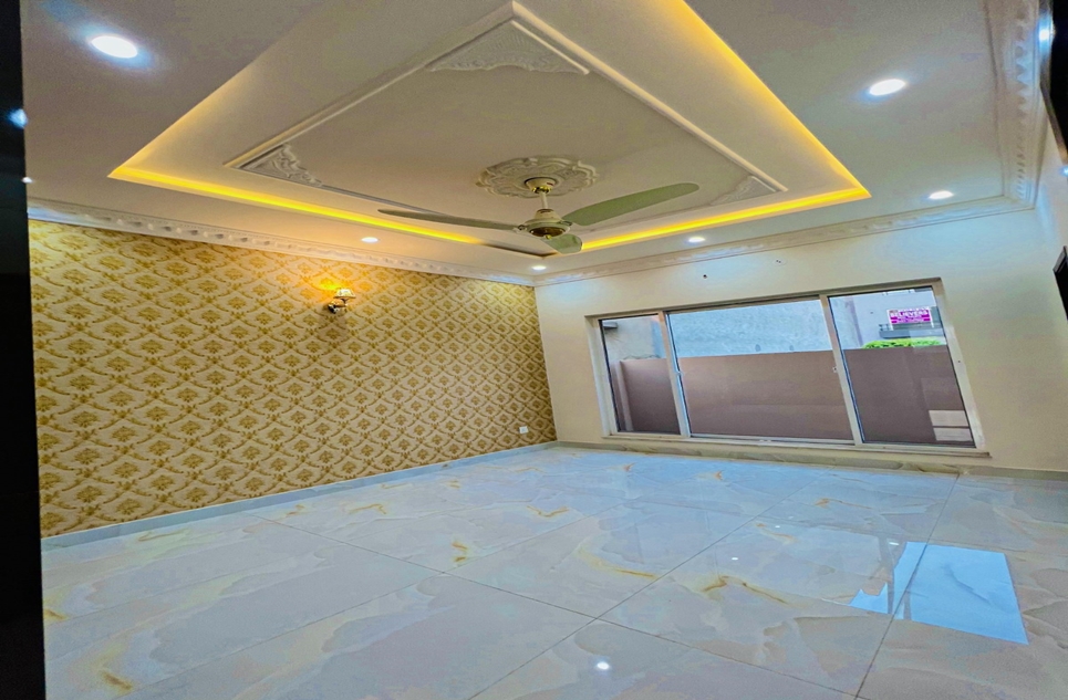5 marla house for sale in DHA Lahore