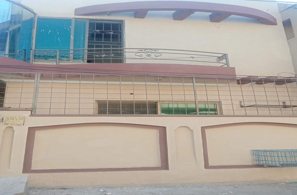 2.50 marla house for sale in Punjab Co-Operative Housing Society Lahore
