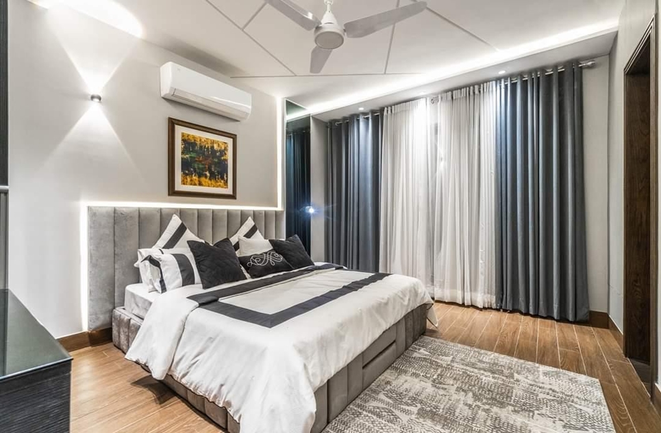 1 Kanal House for Sale in Block J Phase 6 DHA Lahore
