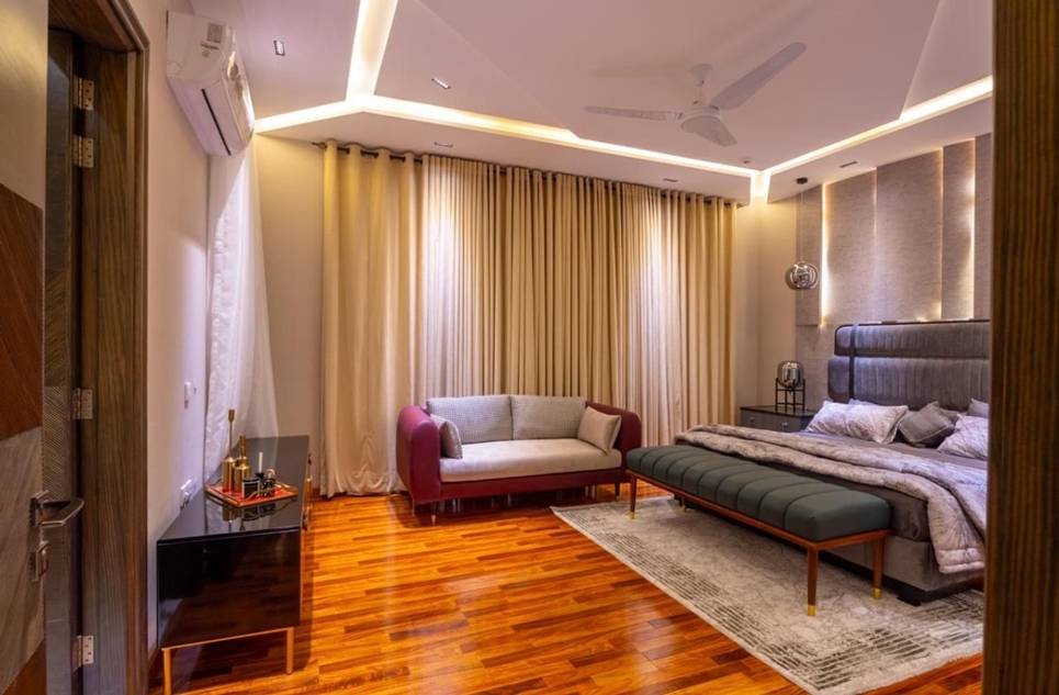 1 Kanal fully furnished House for Sale in Block Y Phase 7 DHA Lahore