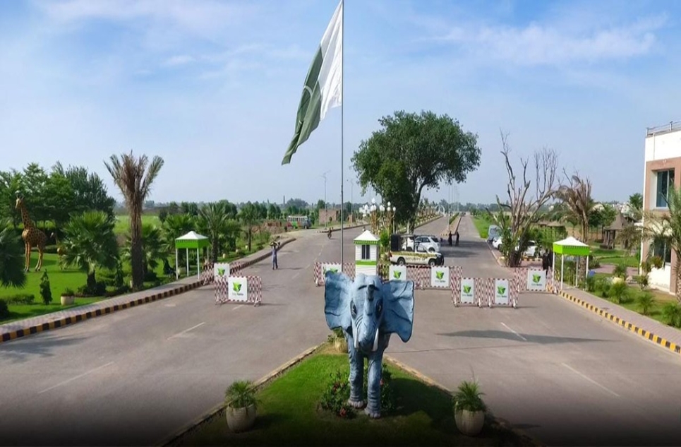 5 marla plot for sale in Safari Garden Housing Scheme Lahore
