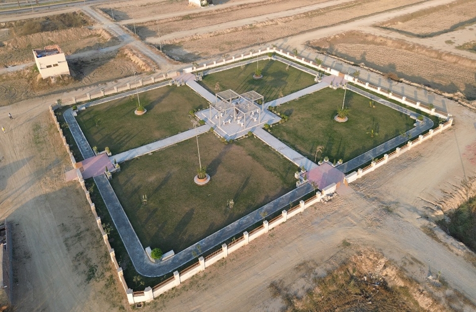 5 marla plot for sale in Safari Garden Housing Scheme Lahore