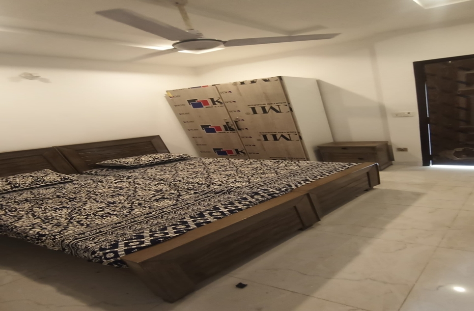 One bed  apartment for rent in Al-Hamra Town Lahore