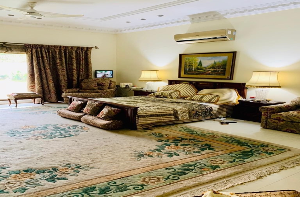 55 marla house for sale in Gulberg-2 Lahore