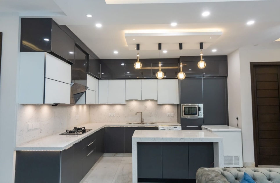 405 square yard house for sale in Precinct 8 Bahria Town Karachi