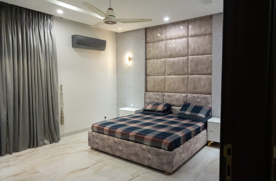 405 square yard house for sale in Precinct 8 Bahria Town Karachi