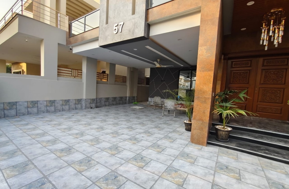1 kanal house for sale in Phase 2 DHA Islamabad