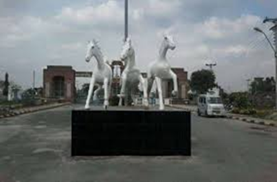 14 marla plot for sale in IEP Engineers Town Lahore