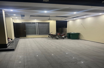 1 kanal house for sale in Model Town Lahore