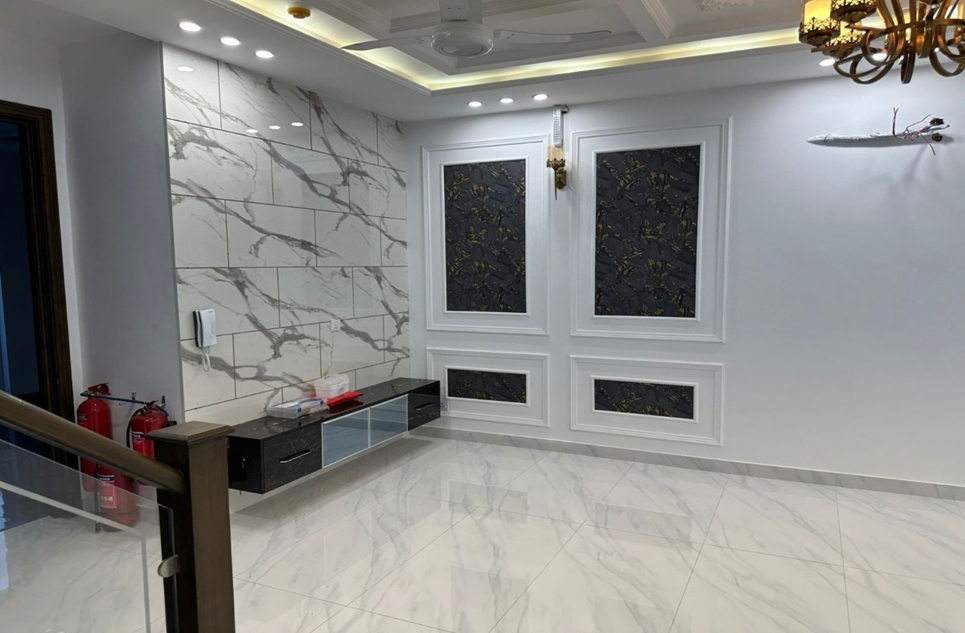 5 marla house for rent in DHA Lahore