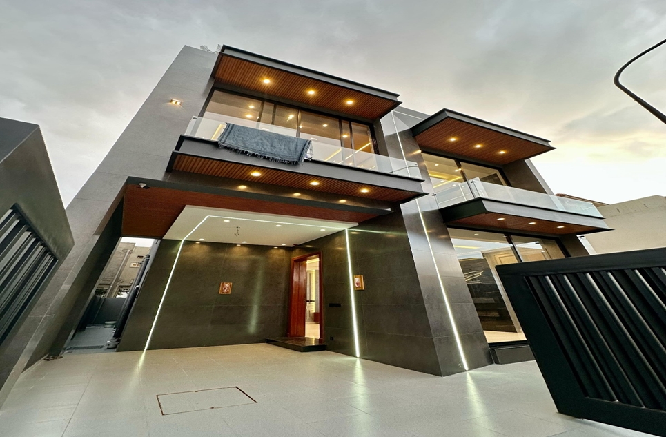 5 marla house for rent in DHA Lahore