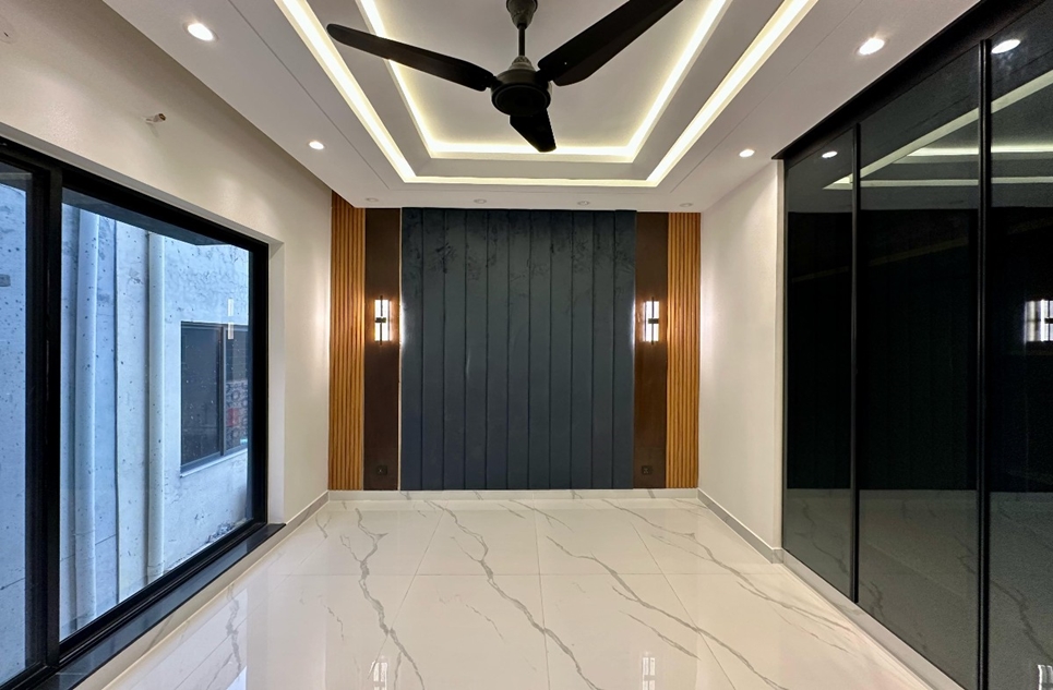 5 marla house for rent in DHA Lahore