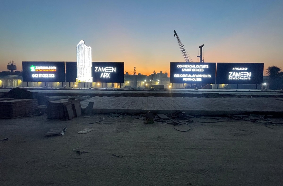 782 square feet shops for sale in Gulberg-3 Lahore