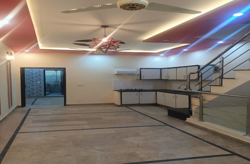3 Marla House for Sale in Cavalry Ground Extension Lahore