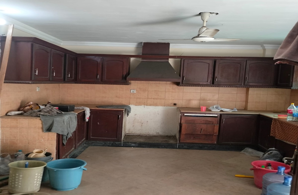 2 Kanal Upper Portion for Rent in Garden Town Lahore