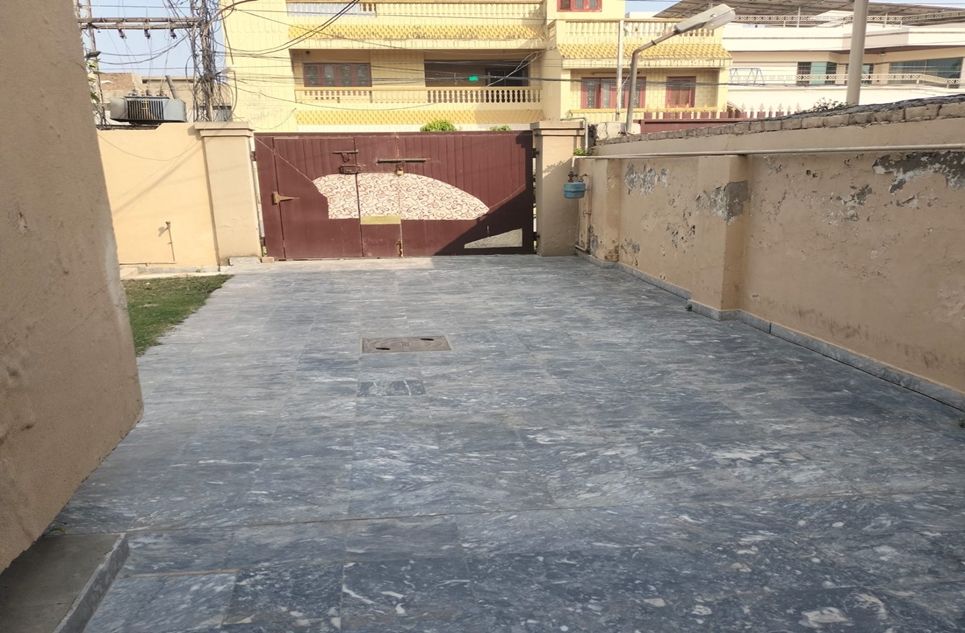 2 Kanal Upper Portion for Rent in Garden Town Lahore