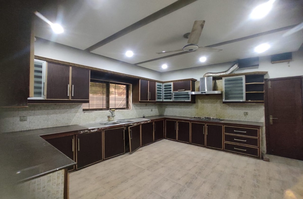 10 Marla House for Sale in Faisal Town Lahore