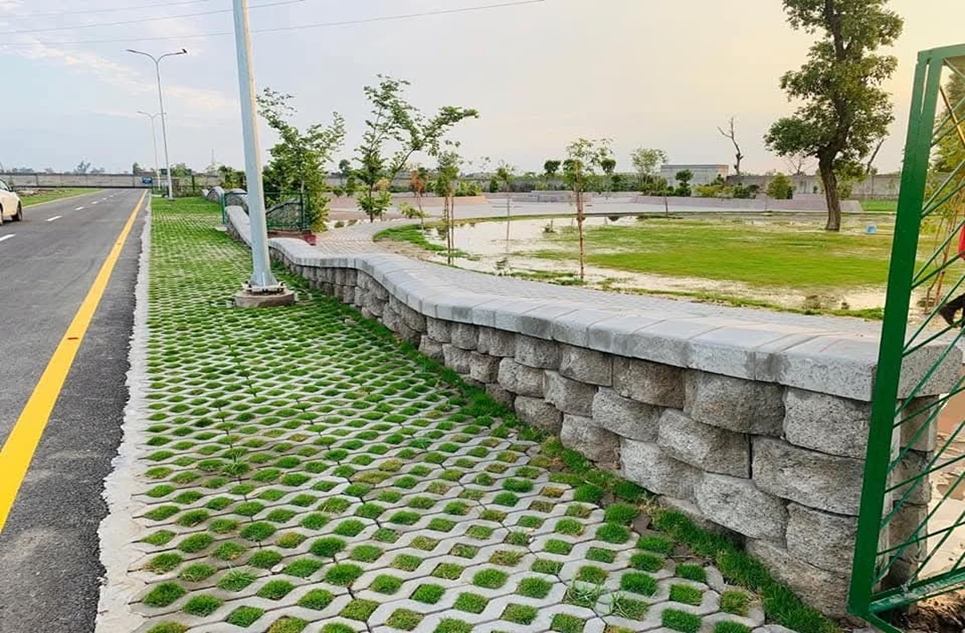 5 marla plot for sale in Pine Garden Faisalabad