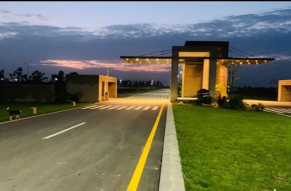 5 marla plot for sale in Pine Garden Faisalabad
