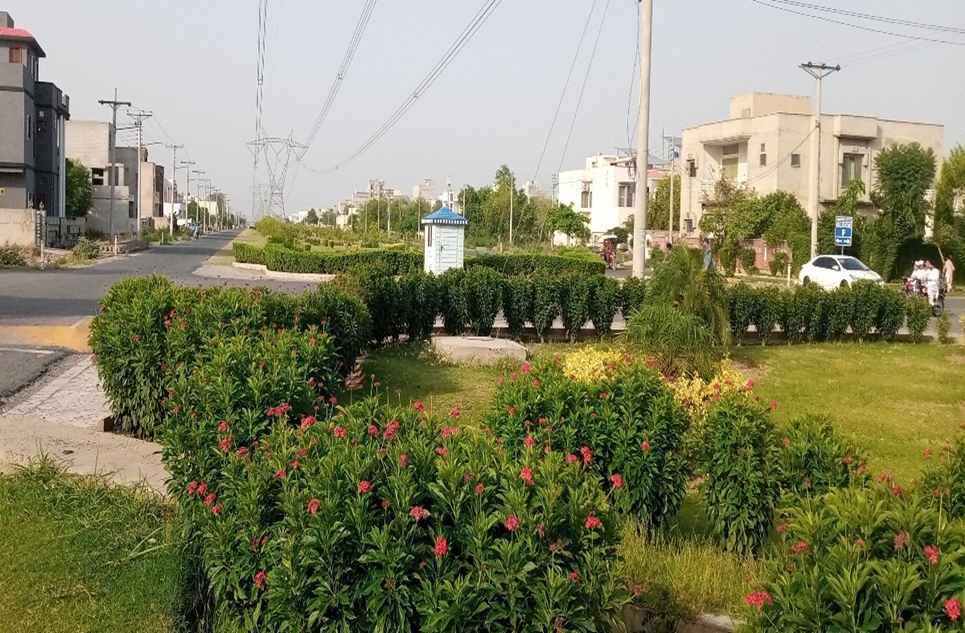 20 marla plot for sale in Wapda City Faisalabad