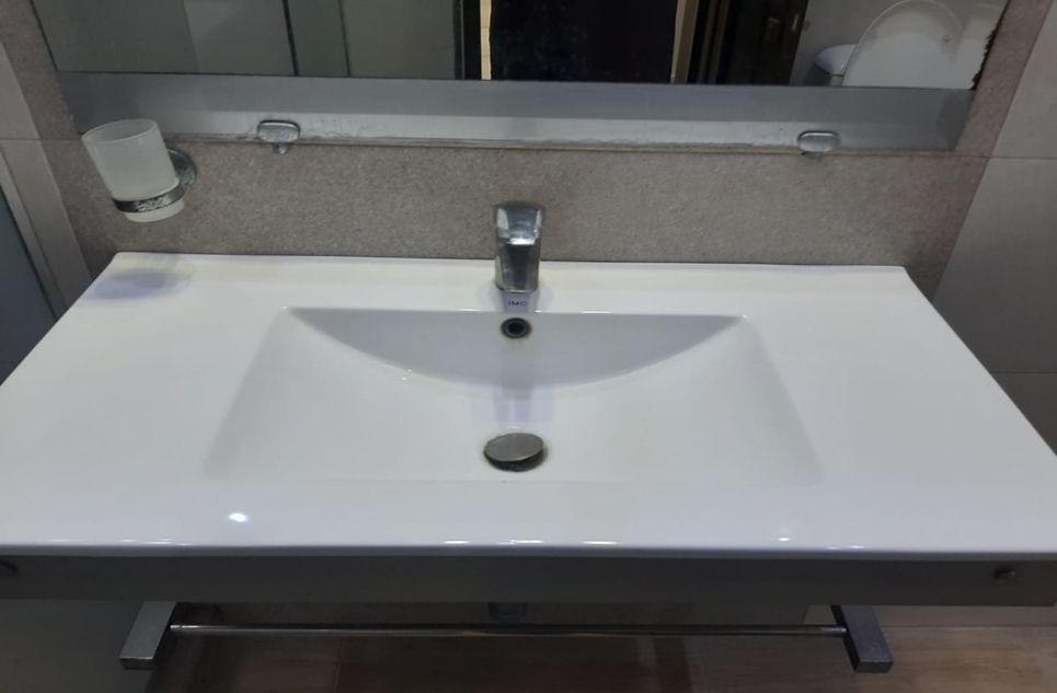 1 Kanal house for rent (First Floor) in Phase 4 DHA Lahore